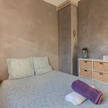 Nouveau - T3 - Clim - 4 Pers - 3min Apartman Saint-Raphaël
