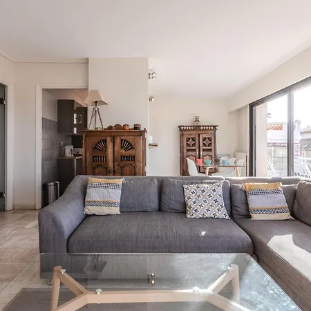 Apartman Nouveau - T3 - Clim - 4 Pers - 3min Saint-Raphaël